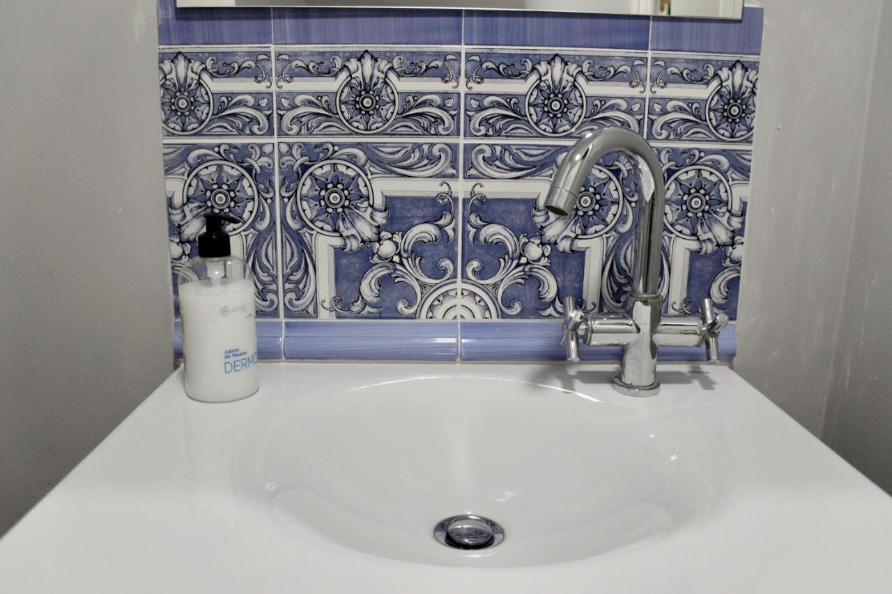 Hébergement de vacances Casa Xanadu - 6 Bedroom Andalusian With Terraces